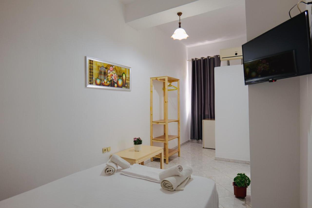 Hotel Casamia Саранда Екстер'єр фото