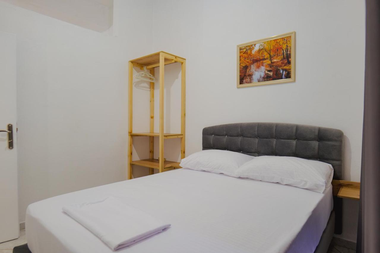 Hotel Casamia Саранда Екстер'єр фото
